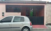 Casa, 2 Quartos, 1 Vaga, 1 Suite
