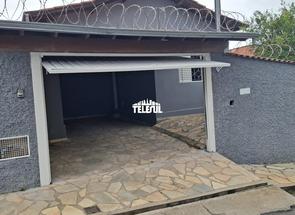 Casa, 2 Quartos, 3 Vagas em Parque Boa Vista, Varginha, MG valor de R$ 400.000,00 no Lugar Certo