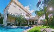 Casa em Condomínio, 5 Quartos, 4 Vagas, 5 Suites
