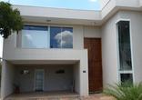 Casa em Condomínio, 4 Quartos, 2 Vagas, 2 Suites