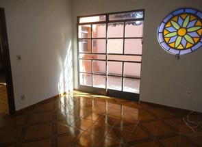 Casa, 3 Quartos, 4 Vagas para alugar em Rua Senhora do Porto, Palmeiras, Belo Horizonte, MG valor de R$ 2.200,00 no Lugar Certo