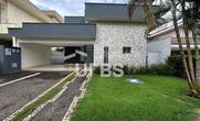 Casa em Condomínio, 3 Quartos, 4 Vagas, 3 Suites