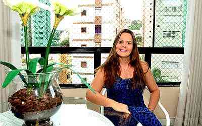 A consultora de investimento Renata Paculdino diz que paga o aluguel com a rentabilidade do dinheiro que est aplicado - Eduardo Almeida/RA Studio