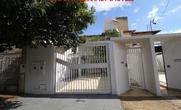 Casa, 3 Quartos, 4 Vagas, 3 Suites