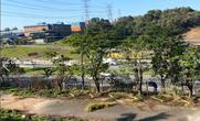 Lote, 1 Quarto, 99 Vagas