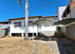 Casa, 3 Quartos, 4 Vagas em Coqueiros, Belo Horizonte, MG valor de R$ 680.000,00 no Lugar Certo