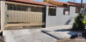 Casa, 4 Quartos, 3 Vagas em Rua Cara-cara, Jacomo Violin, Londrina, PR valor de R$ 300.000,00 no Lugar Certo