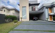 Casa em Condomínio, 3 Quartos, 4 Vagas