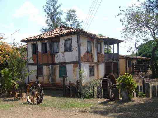 Sede de fazenda na zona rural do municpio de Morro da Gara