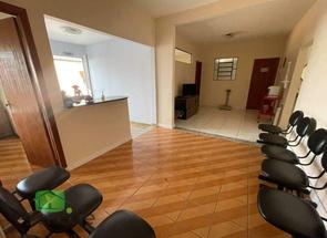 Casa Comercial, 4 Quartos, 5 Vagas para alugar em Eldorado, Contagem, MG valor de R$ 8.300,00 no Lugar Certo