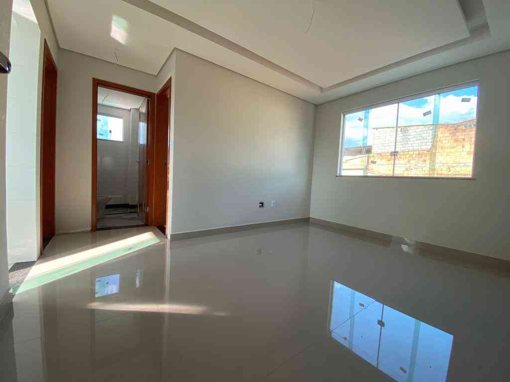 Apartamento com 2 quartos à venda no bairro Planalto, 48m²