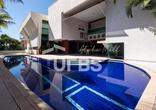 Casa em Condomínio, 4 Quartos, 6 Vagas, 4 Suites