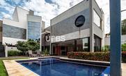 Casa em Condomínio, 4 Quartos, 3 Vagas, 4 Suites