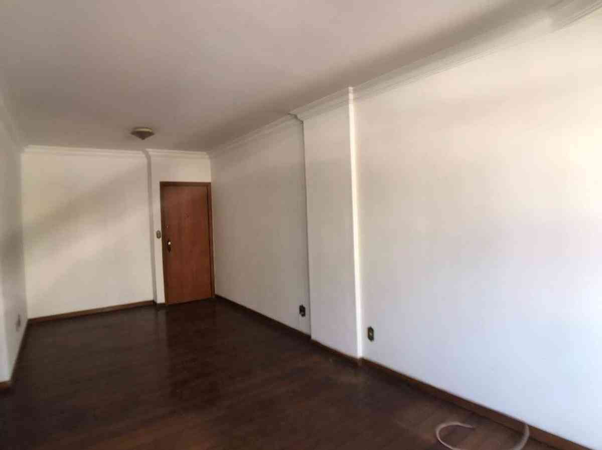 Apartamento com 2 quartos à venda no bairro Estoril, 75m²
