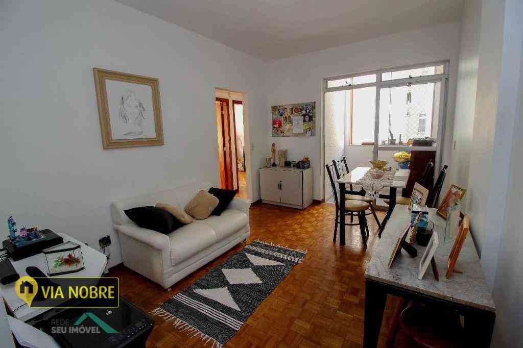 Apartamento com 3 quartos à venda no bairro Santa Efigênia, 65m²