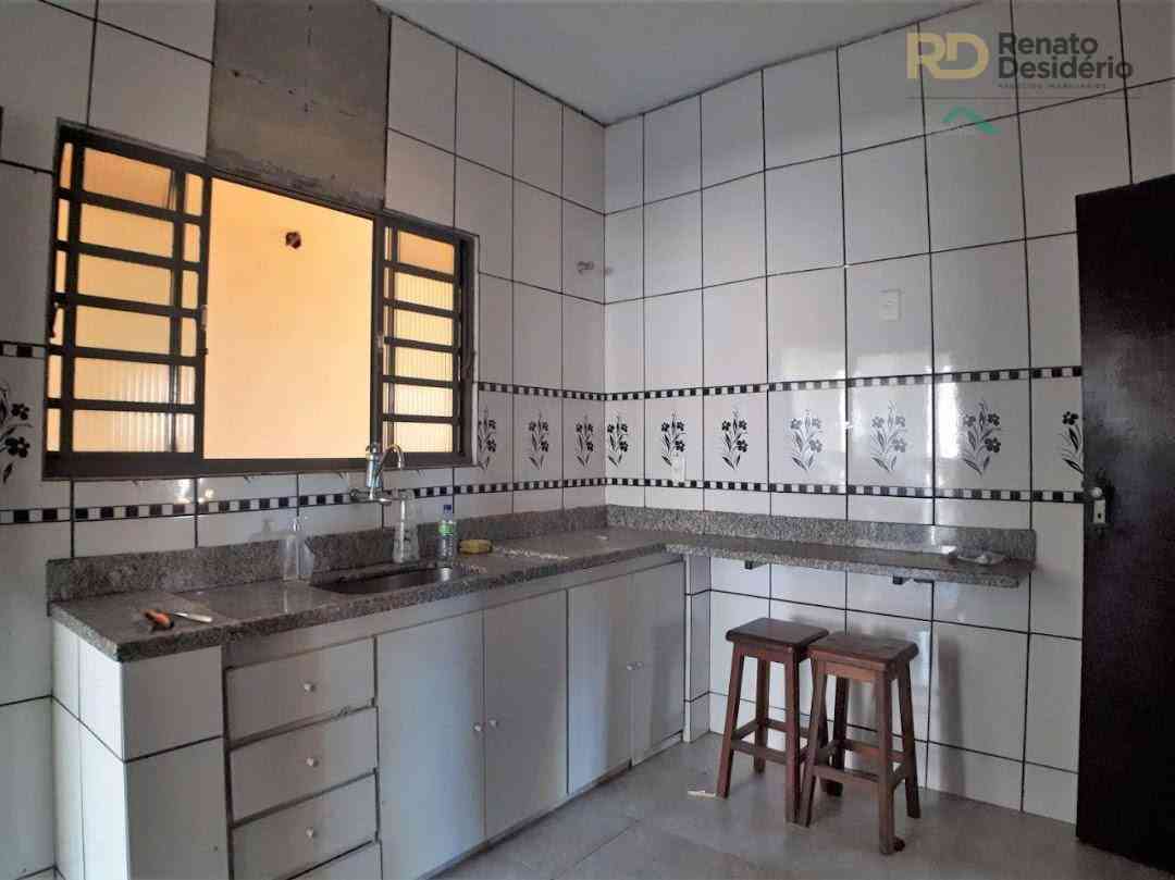 Casa em Condomínio com 3 quartos à venda no bairro Boa Vista, 300m²