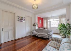 Casa, 4 Quartos, 3 Vagas em Bosque da Saúde, São Paulo, SP valor de R$ 2.490.000,00 no Lugar Certo