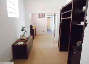 Casa, 4 Quartos, 2 Vagas, 1 Suite em Frutal, Santa Efigênia, Belo Horizonte, MG valor de R$ 1.000.000,00 no Lugar Certo
