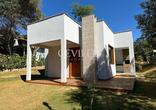 Casa em Condomínio, 3 Quartos, 5 Vagas, 1 Suite