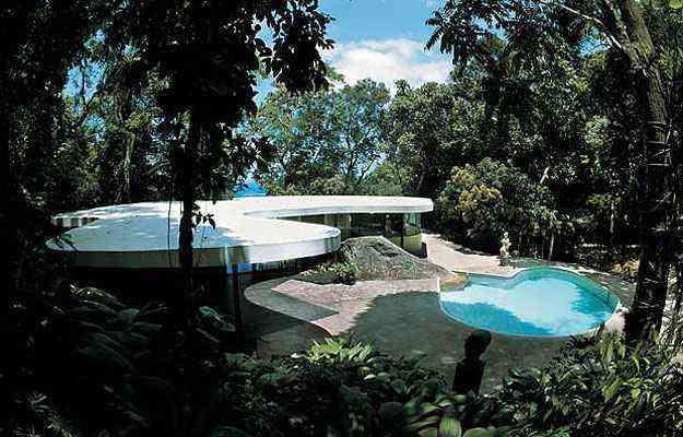 Dentre os projetos residenciais de Niemeyer, a Casa das Canoas, de 1953,  o mais conhecido - Alan Weintraub/GG Brasil/Divulgao