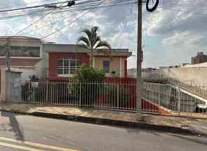 Casa para alugar em Vila Martins, Varginha, MG valor de R$ 650,00 no Lugar Certo