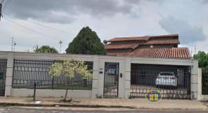 Casa, 5 Quartos, 2 Vagas, 1 Suite em Interlagos, Londrina, PR valor de R$ 750.000,00 no Lugar Certo