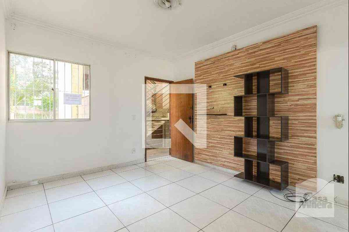 Apartamento com 2 quartos à venda no bairro Nova Gameleira, 60m²