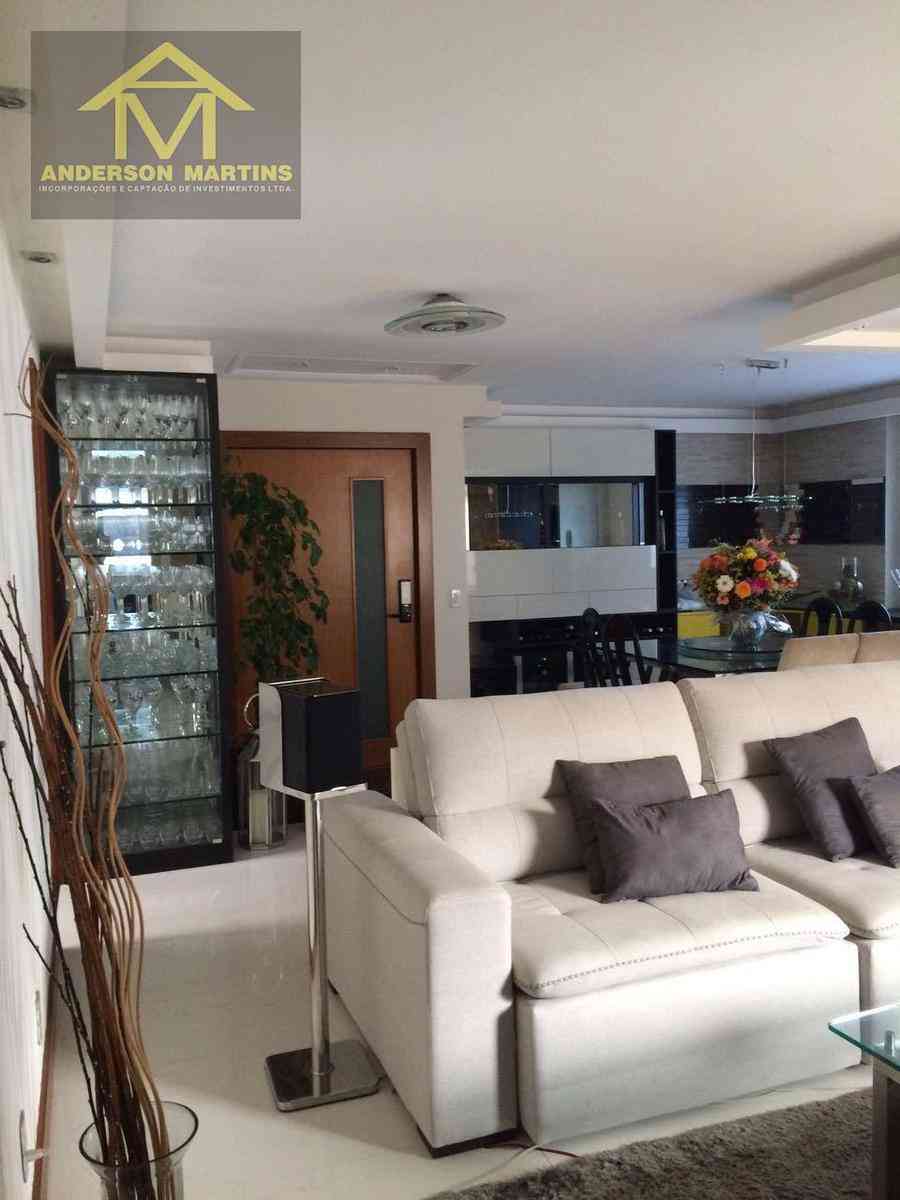Apartamento com 4 quartos à venda no bairro Praia da Costa, 197m²