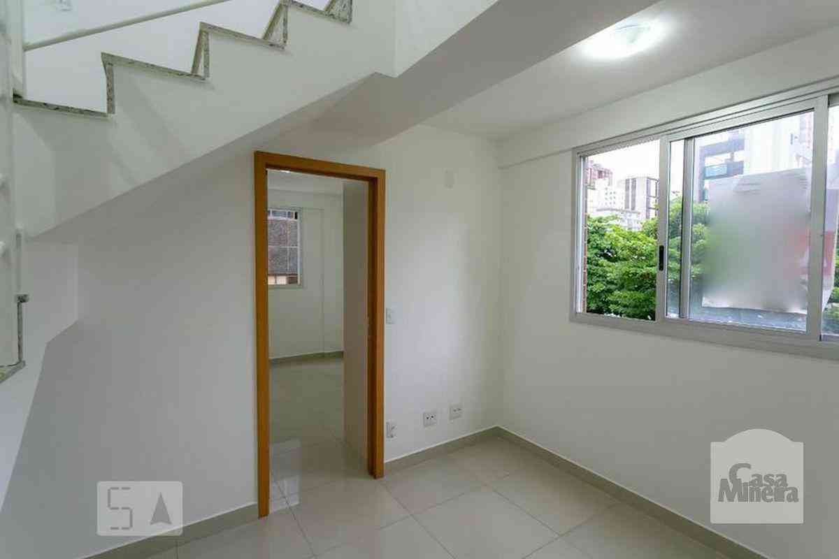 Apartamento com 2 quartos à venda no bairro Savassi, 51m²